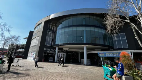 Fourways Mall, 95 William Nicol Dr, Fourways